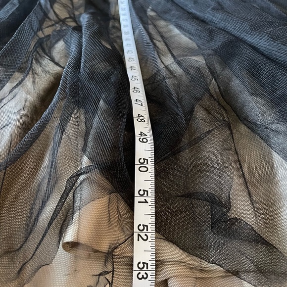 beautiful Dress - Picture 6 of 9